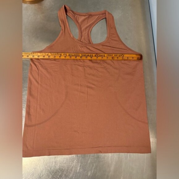 Lululemon - Swiftly Tech Racerback Tank Top 2.0 Waist Length US18 - Picture 3 of 5